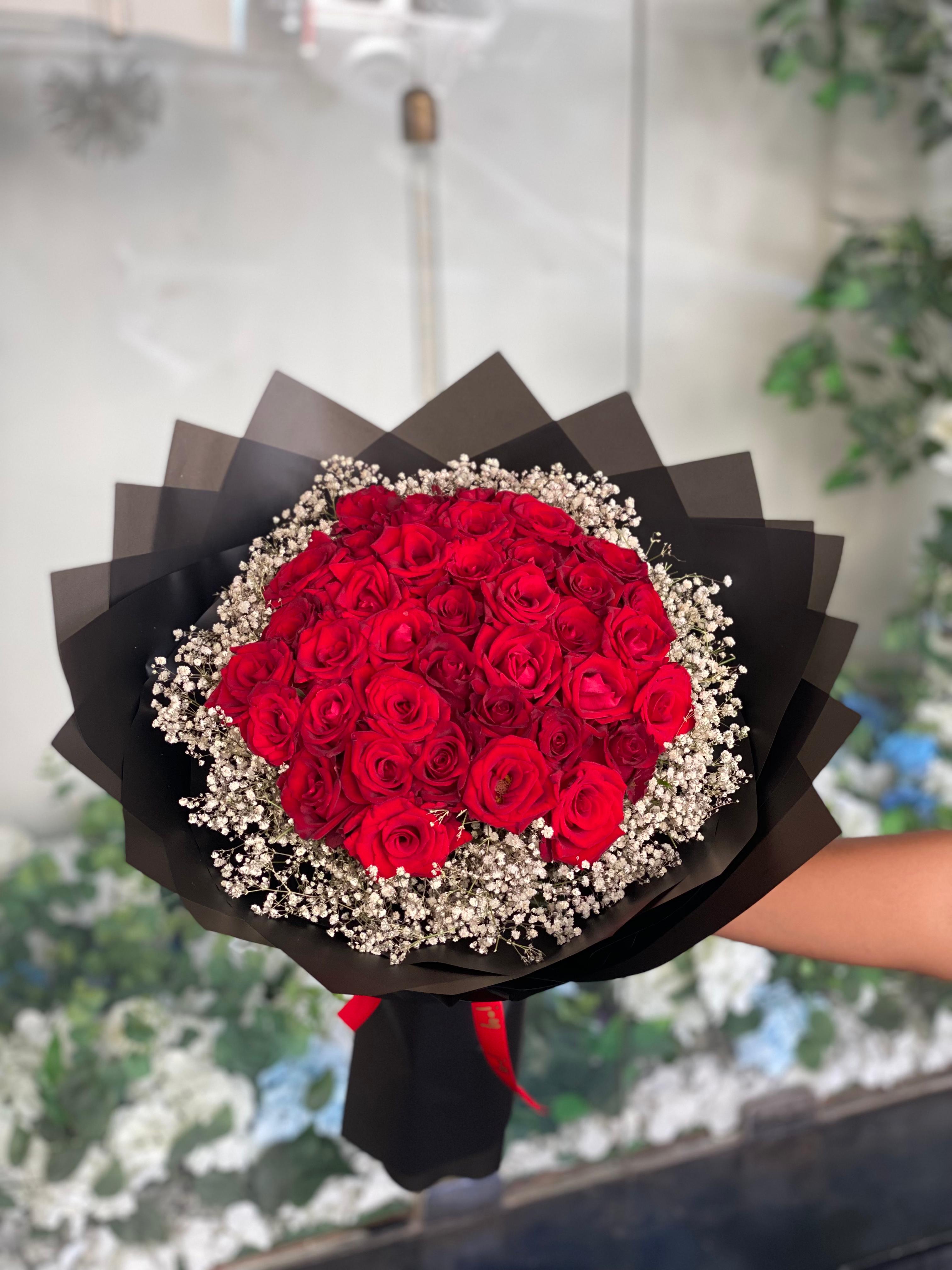 Red Roses Arrangement